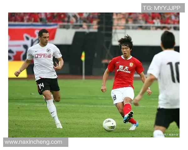 北京羽毛球队在杯赛中的灵活应变能力展现出色表现分析